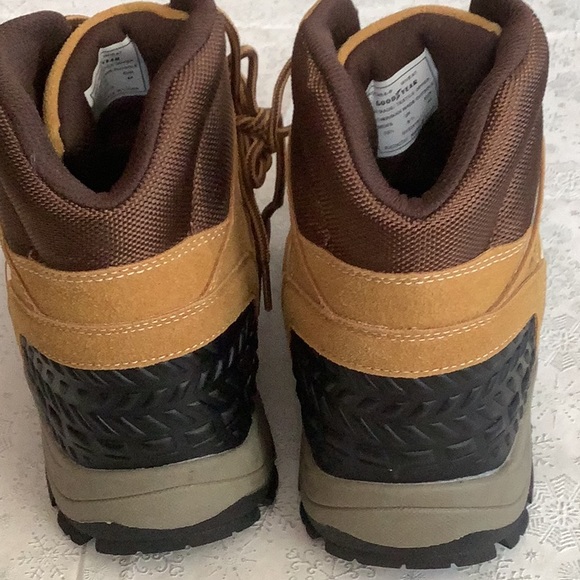 Goodyear boots - Picture 6 of 8